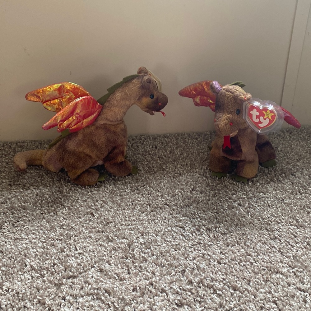 Beanie babies origional 1998 Scorch the dragon